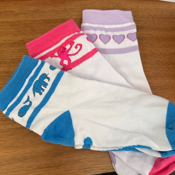 Roller Rabbit Socks - Picture 3 of 3